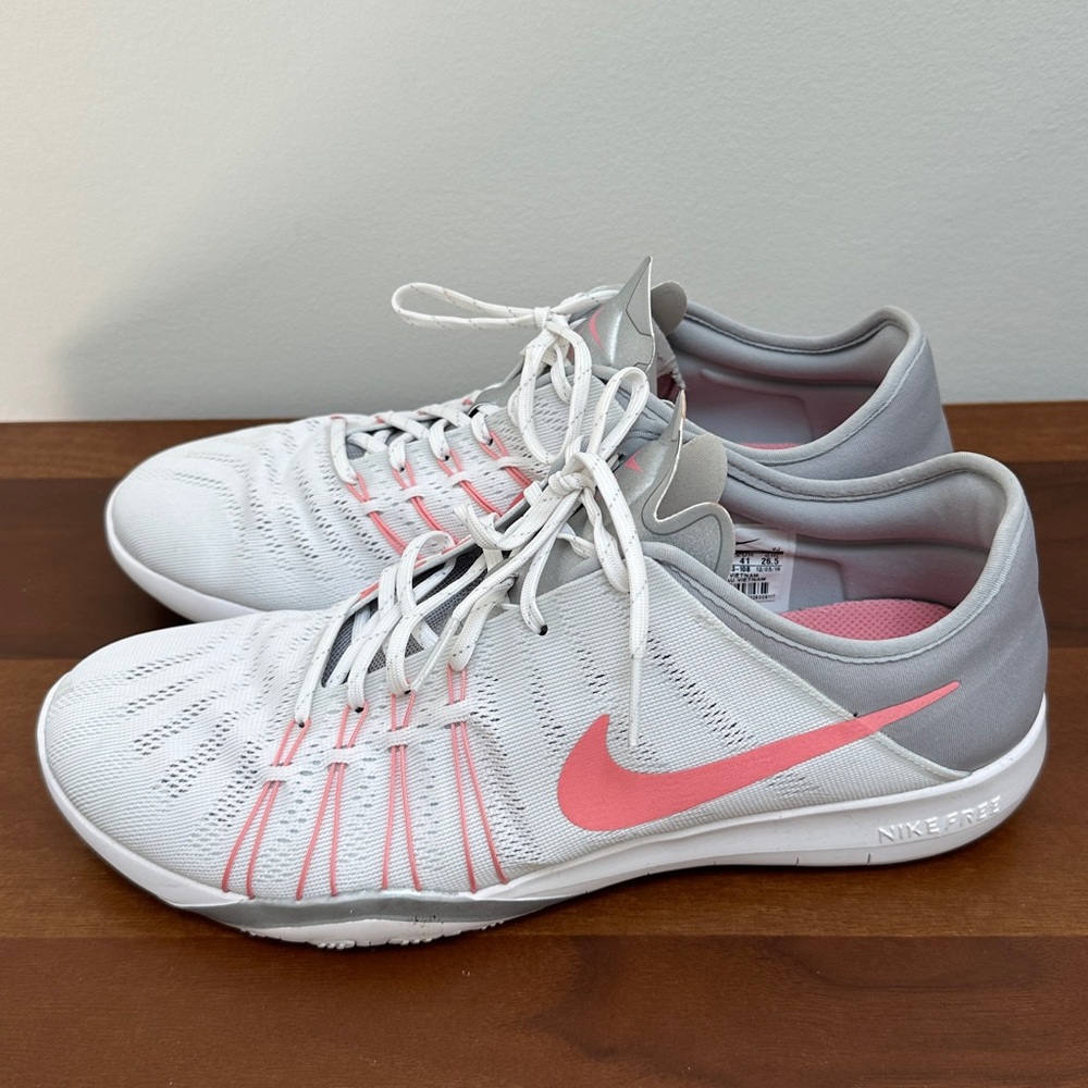 Nike Free Training Shoes - Size 9.5 White/Pink, Brand New